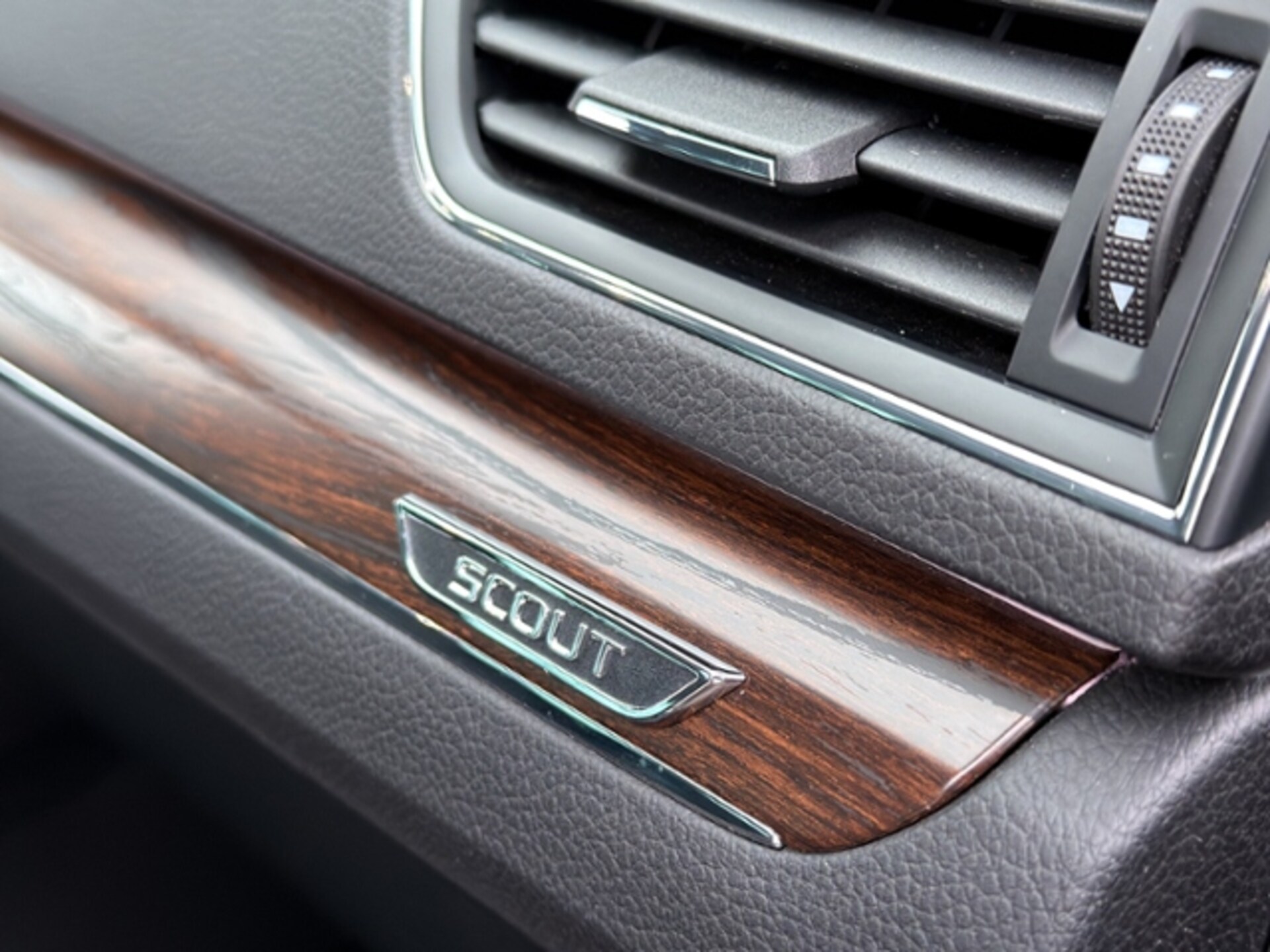 Skoda Superb Combi Scout