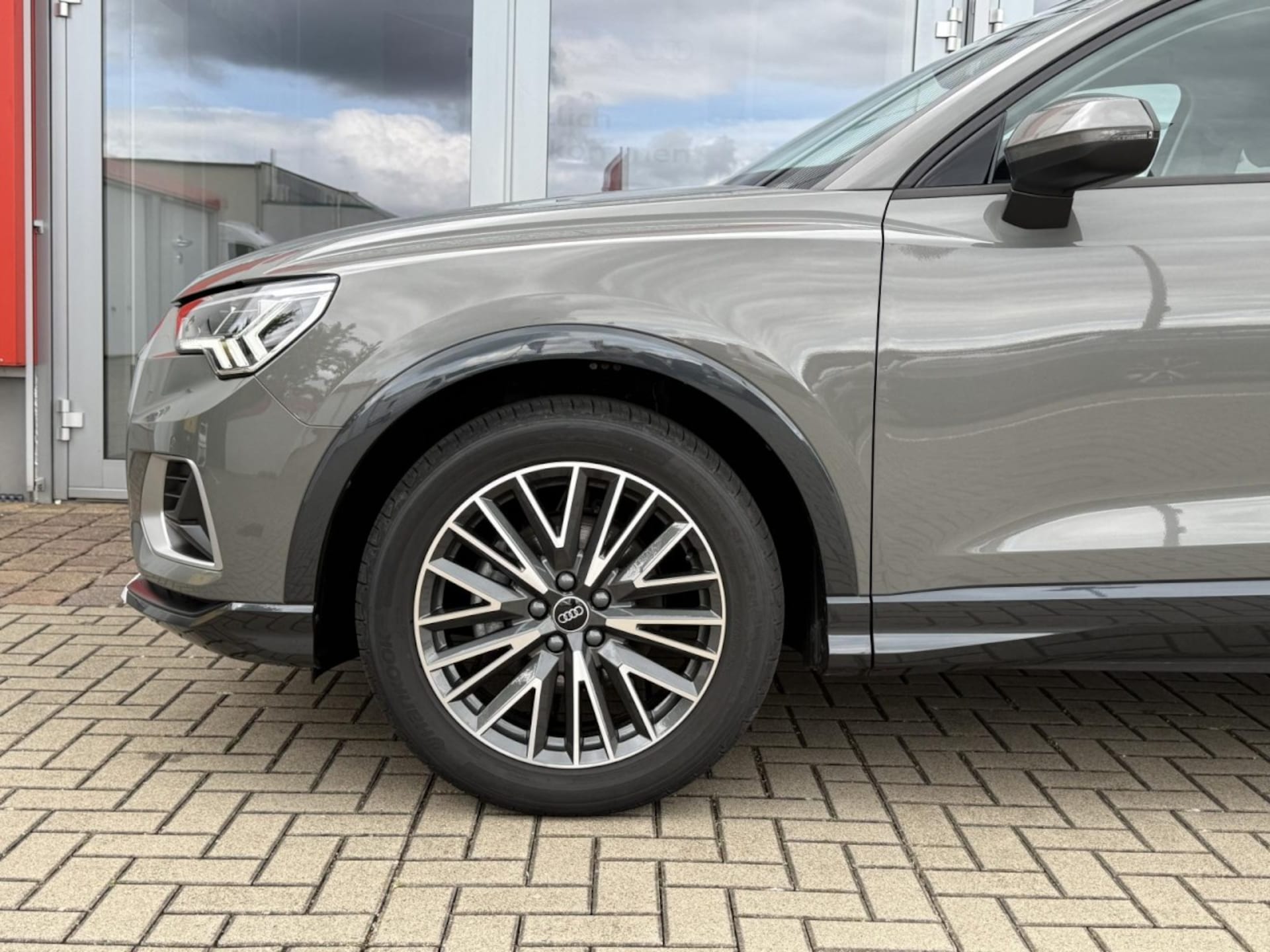 Audi Q3 SUV advanced