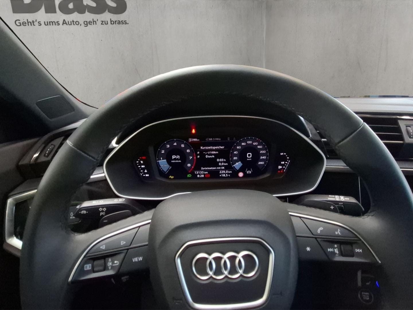 Bild über Audi Q3 Sportback S line 35 TFSI S tronic - für weitere Informationen kontaktieren Sie den Audi Partner