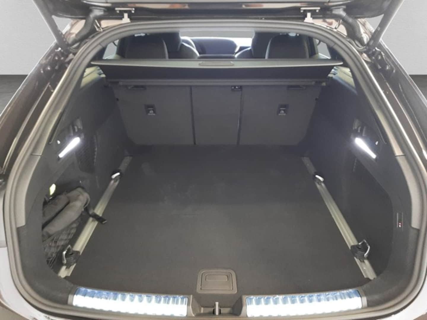Bild über Audi A6 Avant edition one TDI quattro 220 kW S tronic - für weitere Informationen kontaktieren Sie den Audi Partner