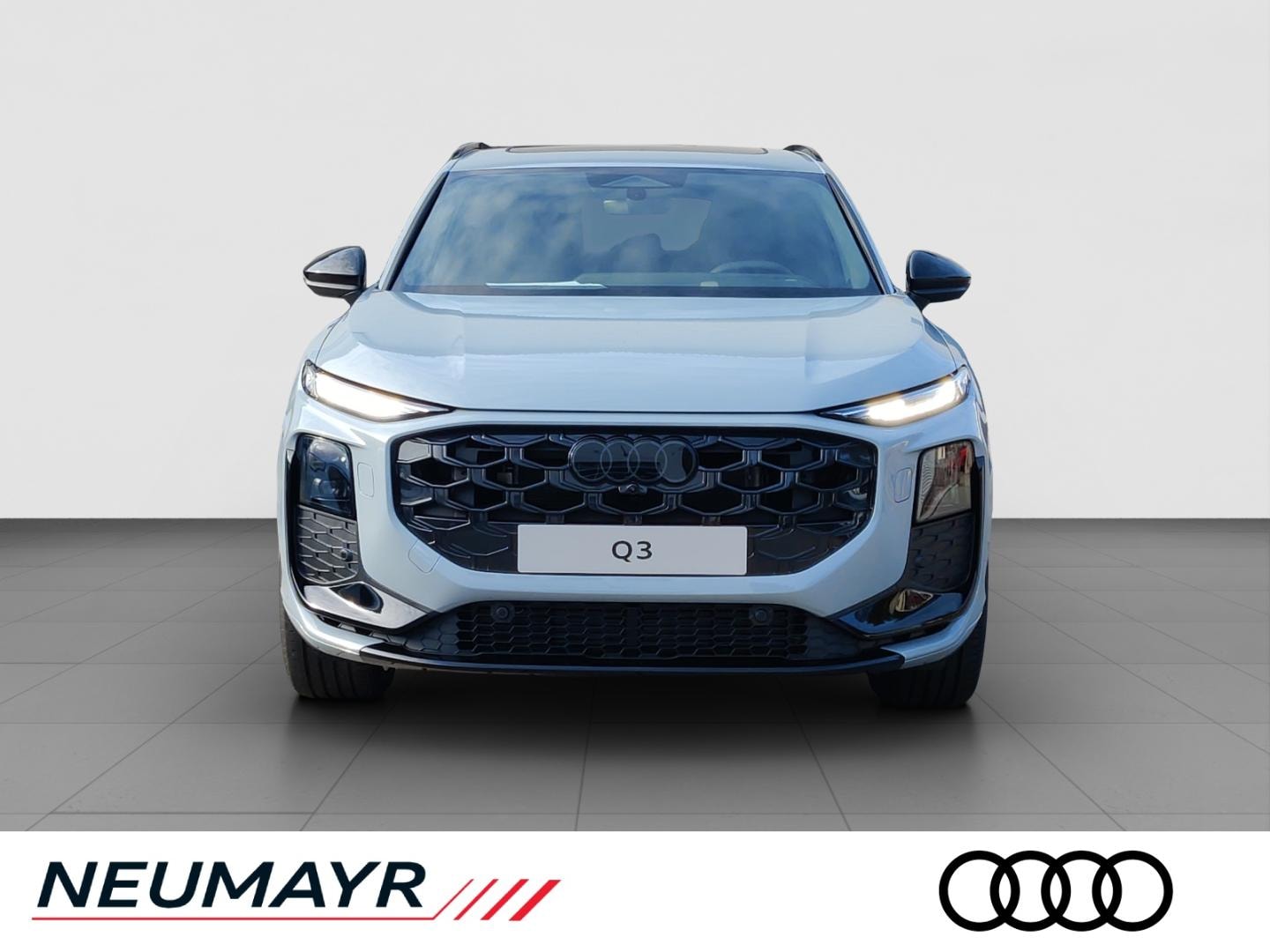Bild über Audi Q3 SUV TFSI quattro 195 kW S tronic - für weitere Informationen kontaktieren Sie den Audi Partner