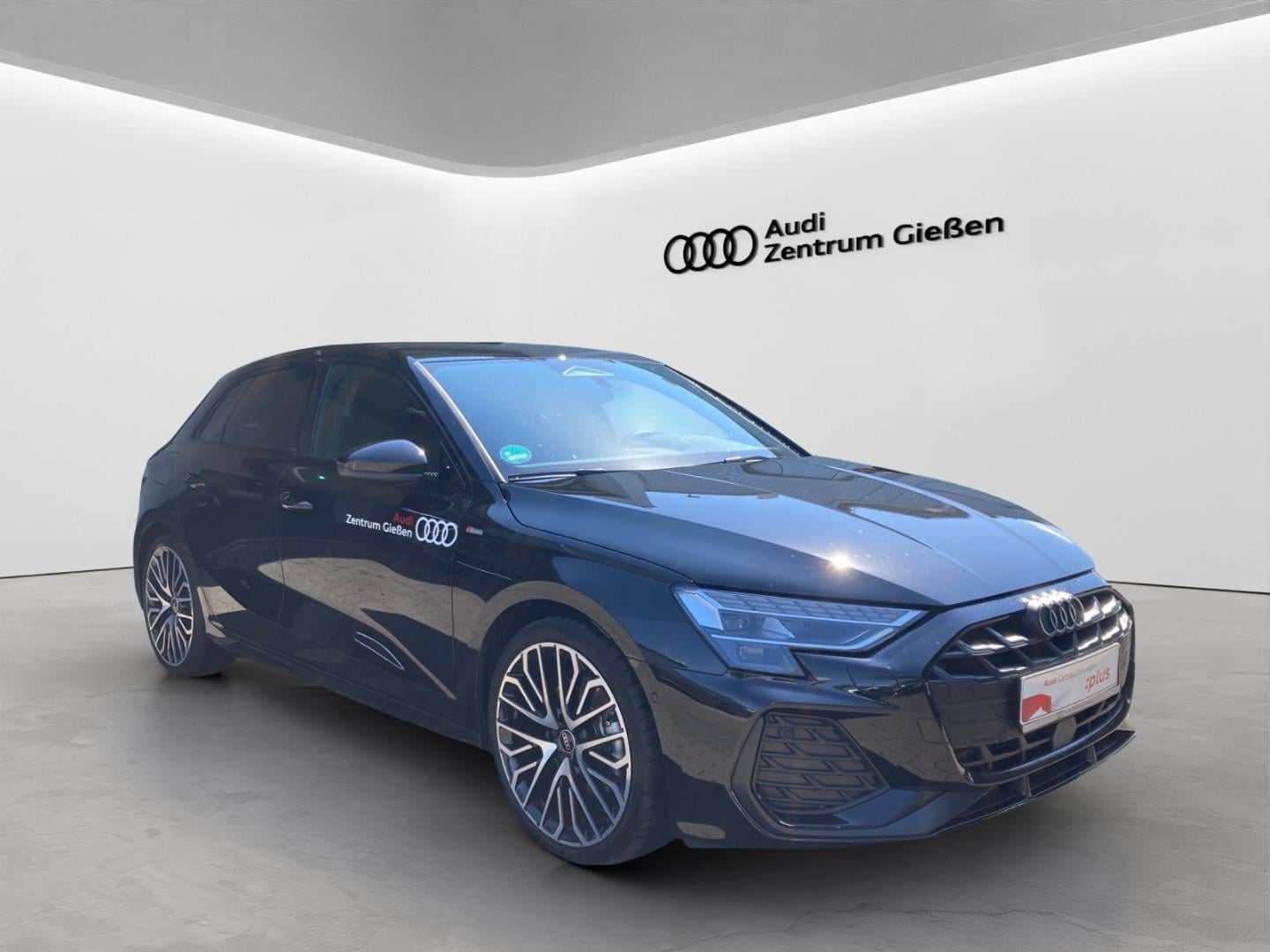 Bild über Audi A3 Sportback TFSI 110 kW S tronic - für weitere Informationen kontaktieren Sie den Audi Partner