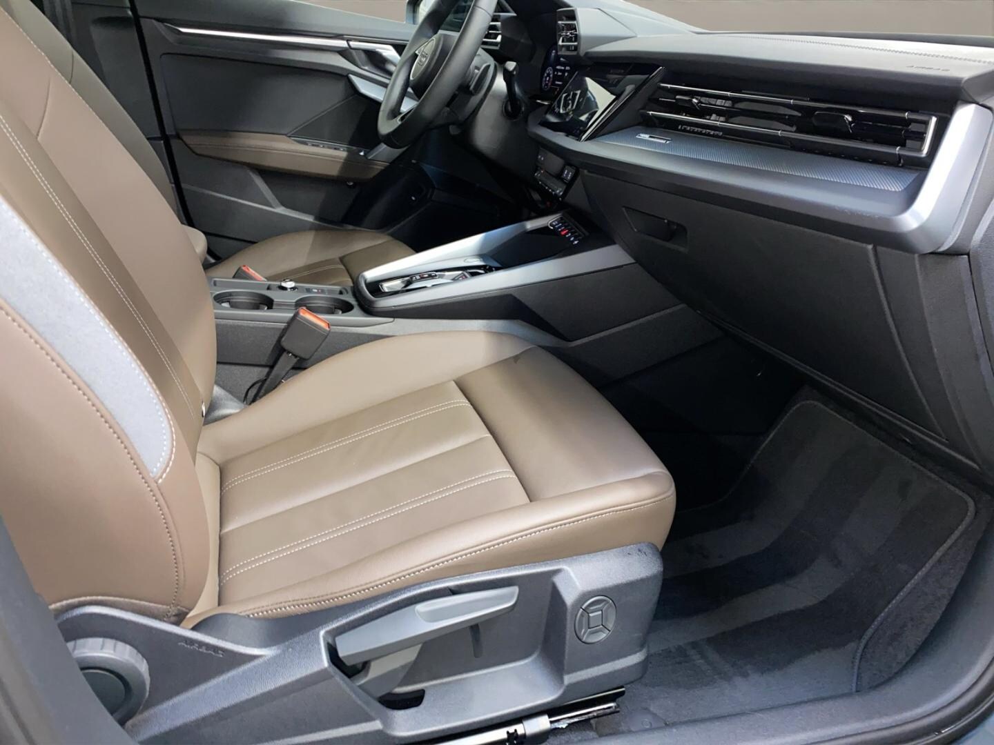 Bild über Audi A3 Sportback TFSI 85 kW S tronic - für weitere Informationen kontaktieren Sie den Audi Partner