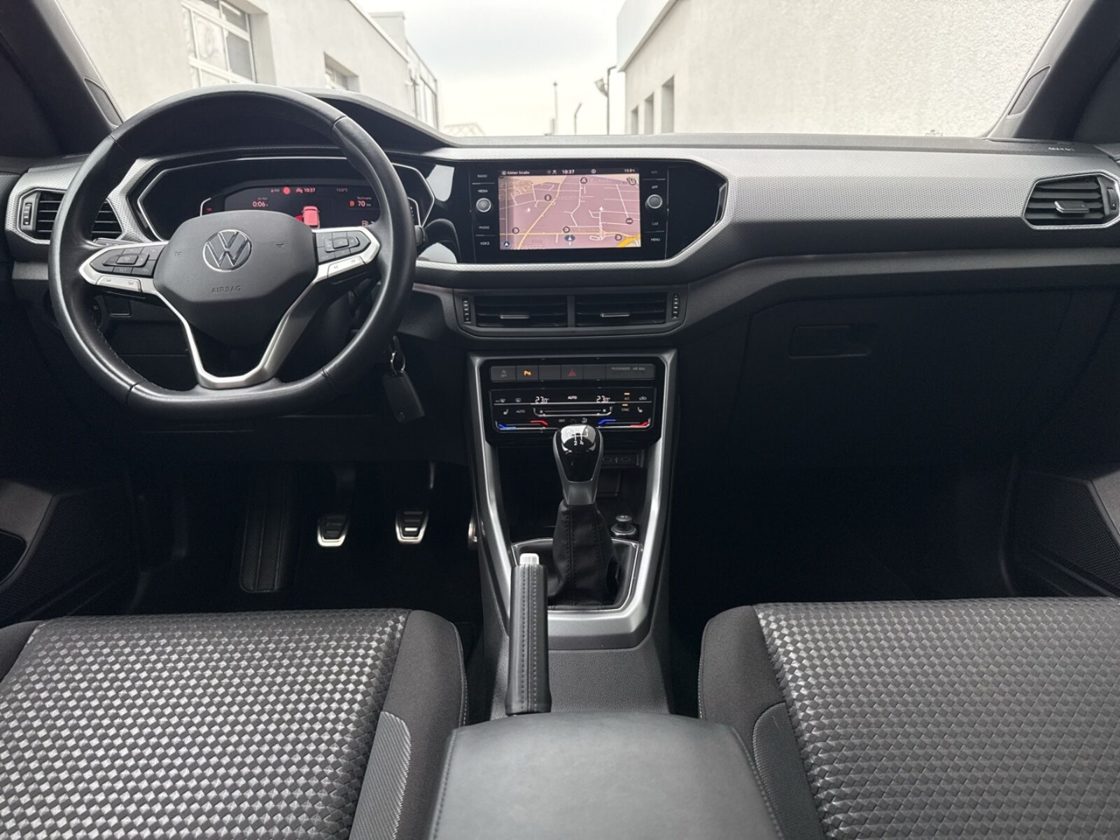 Volkswagen T-Cross – Bild 8