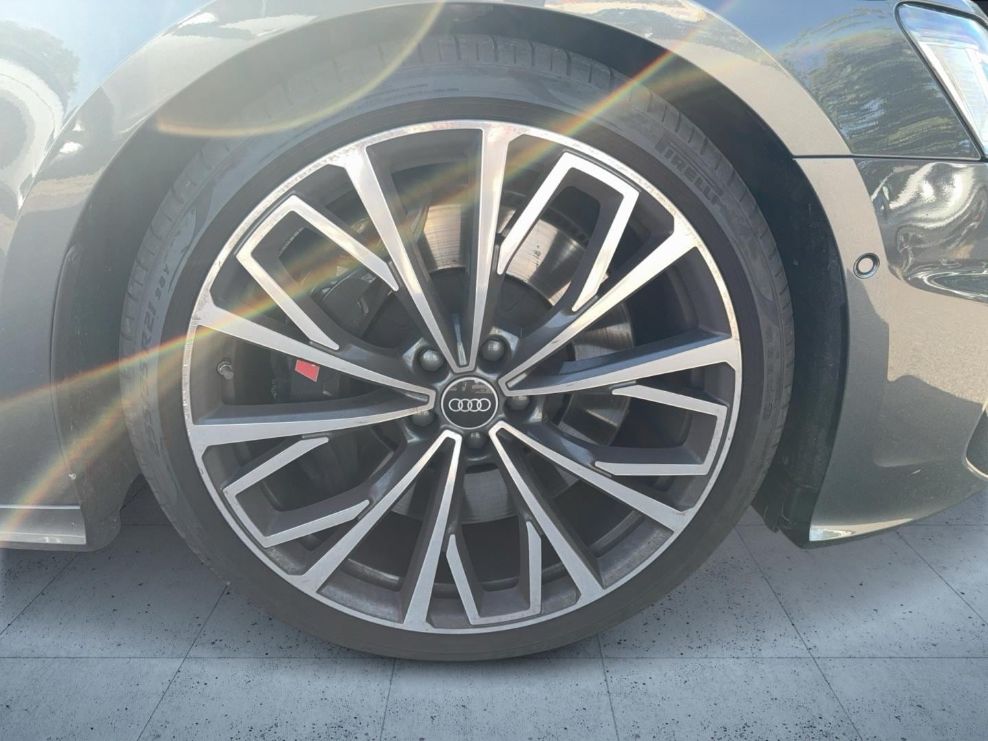 Bild über Audi S6 Limousine TDI quattro tiptronic - für weitere Informationen kontaktieren Sie den Audi Partner