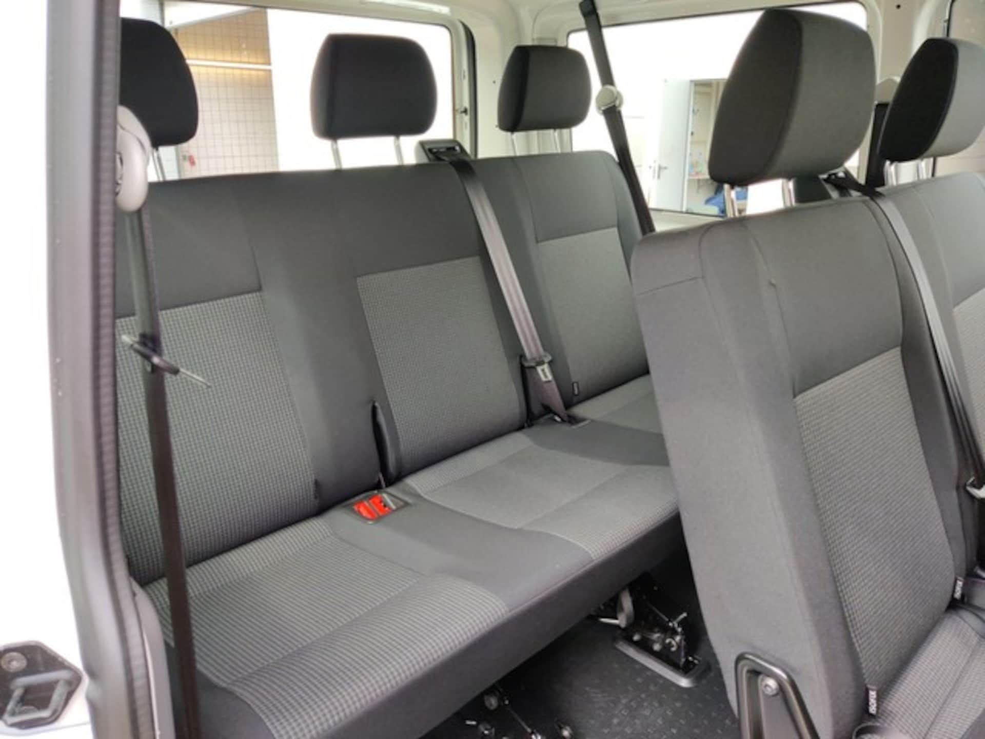 Volkswagen T6.1 Transporter Kombi kurzer Radstand