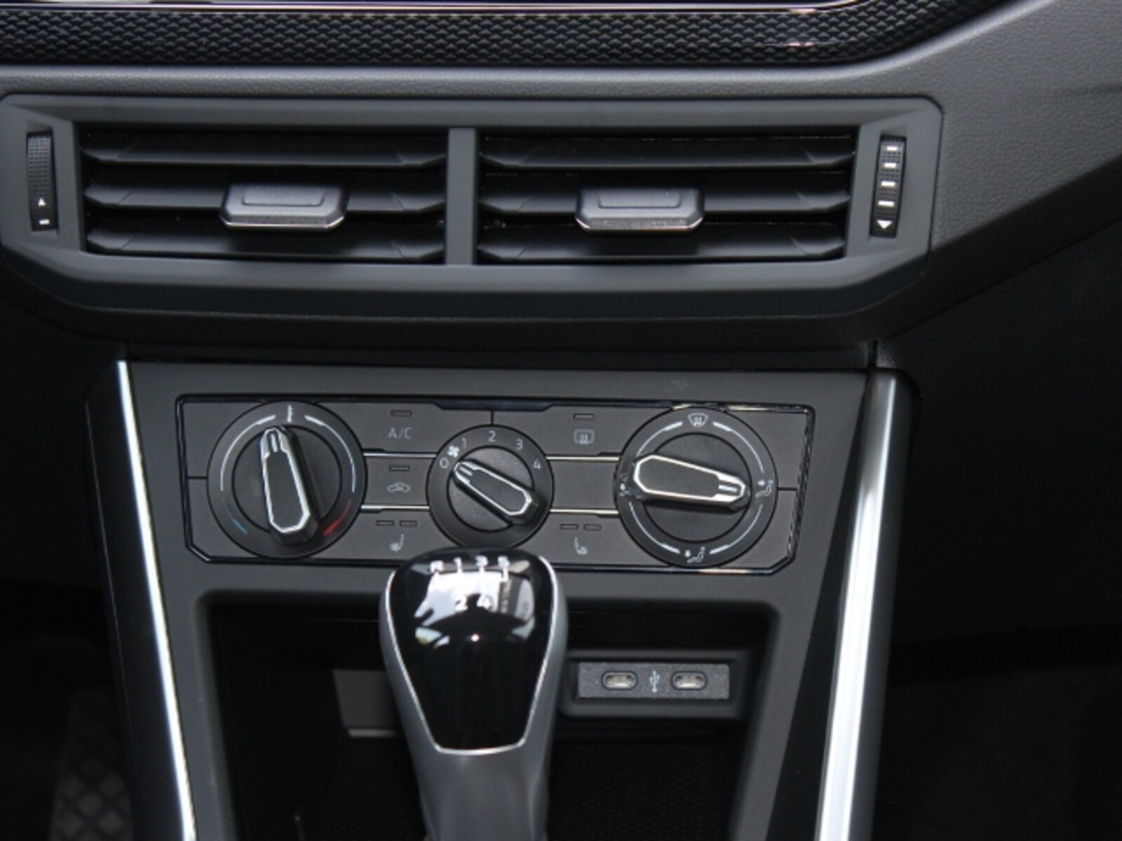 Volkswagen Polo – Bild 11