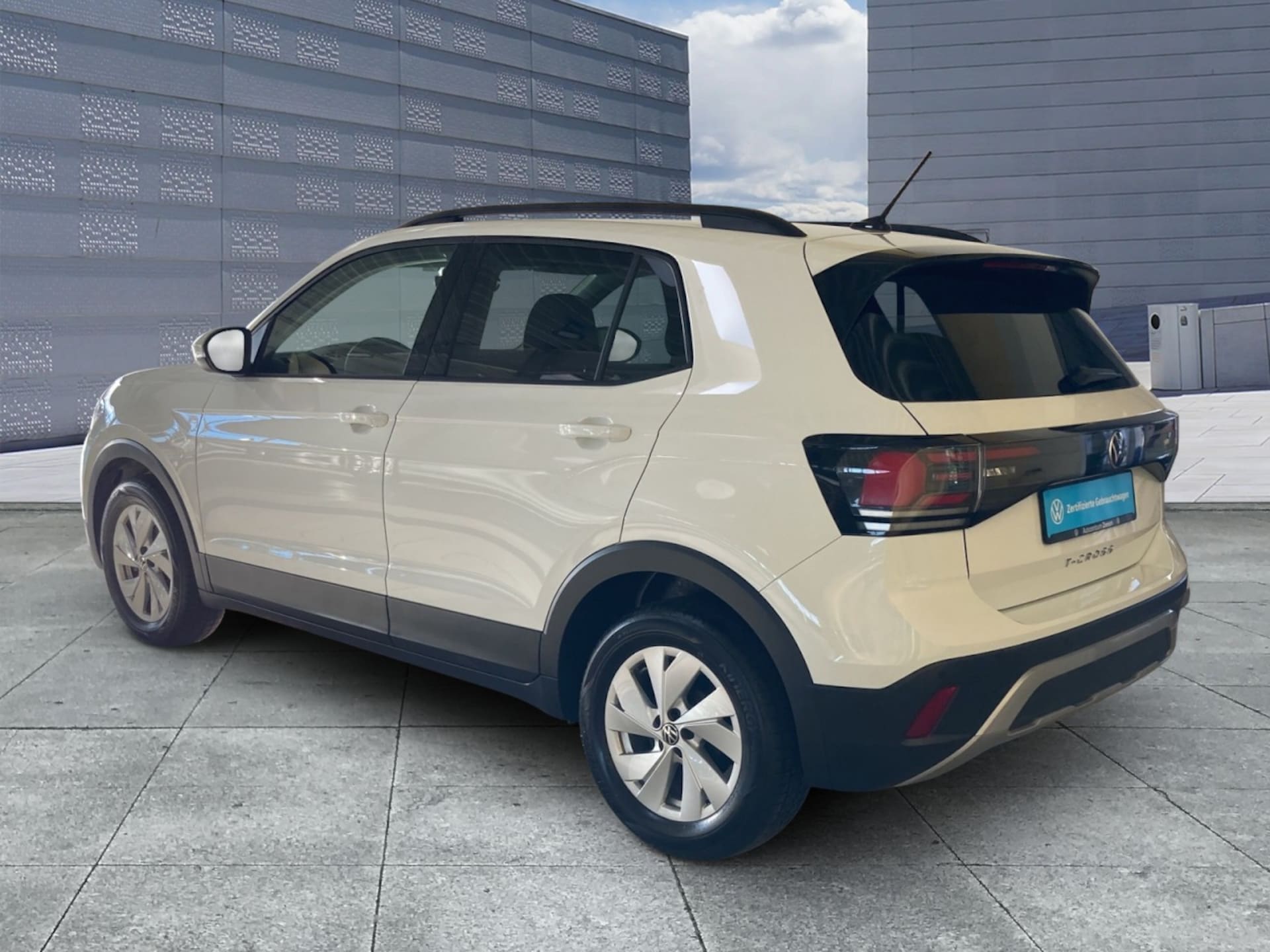 Volkswagen T-Cross Life