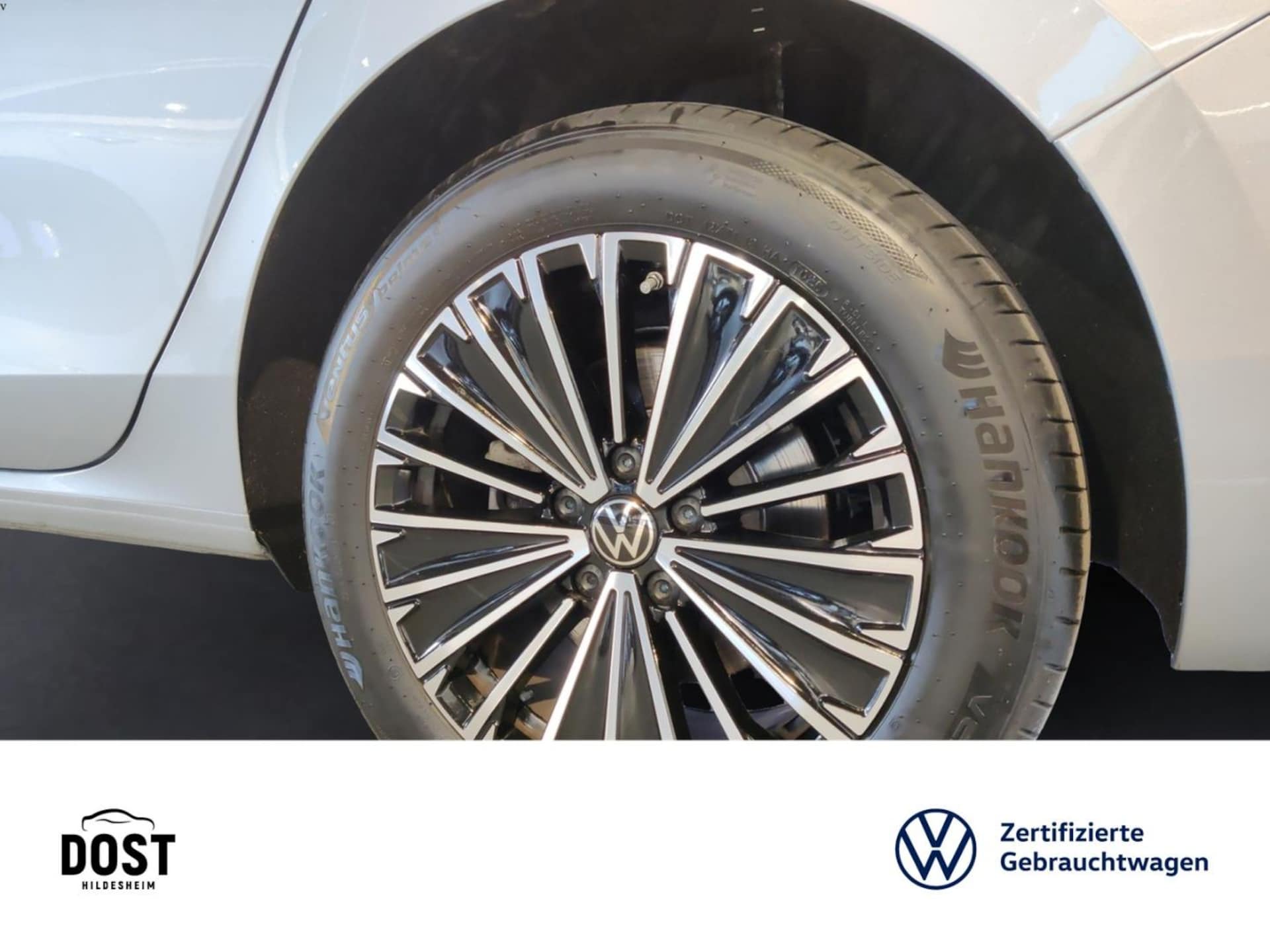 Volkswagen Passat Elegance