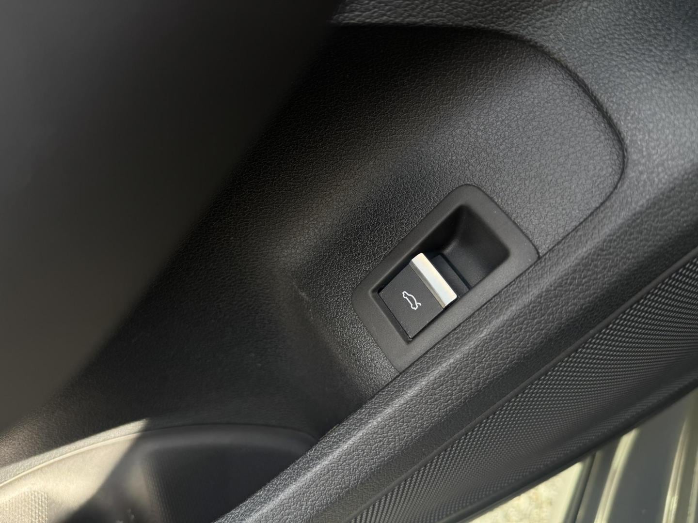 Image about Audi A4 allroad quattro Design 40 TDI 150 kW (204 ch) S tronic