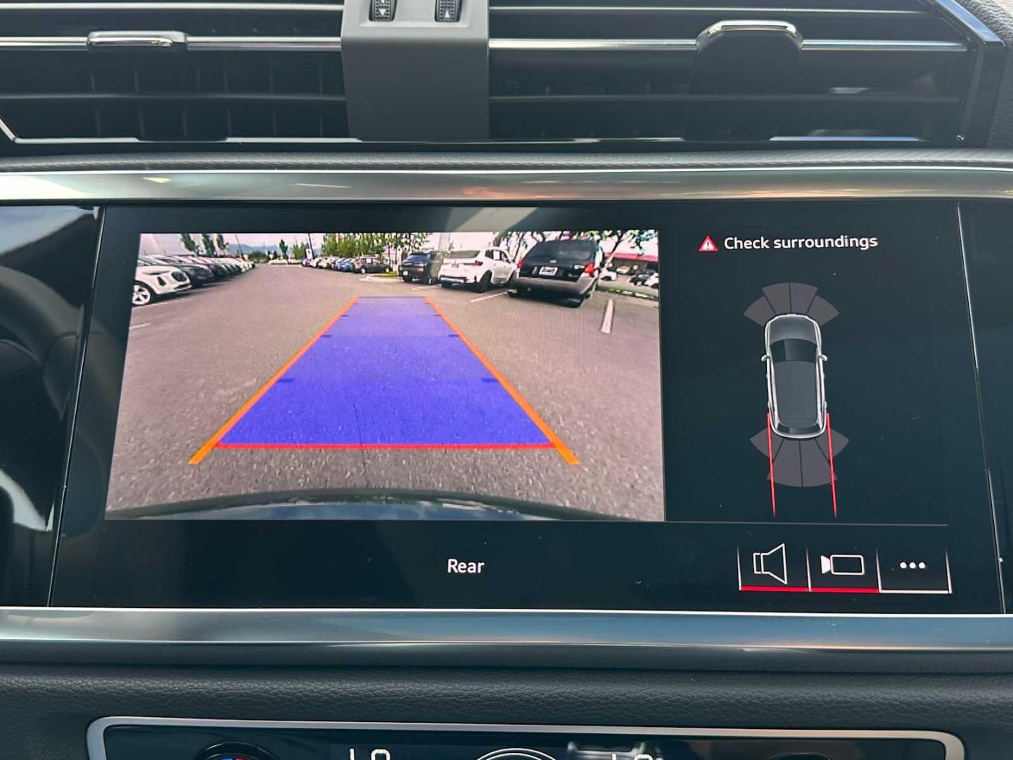 2025 Audi Q3 S Line Premium - Photo 29