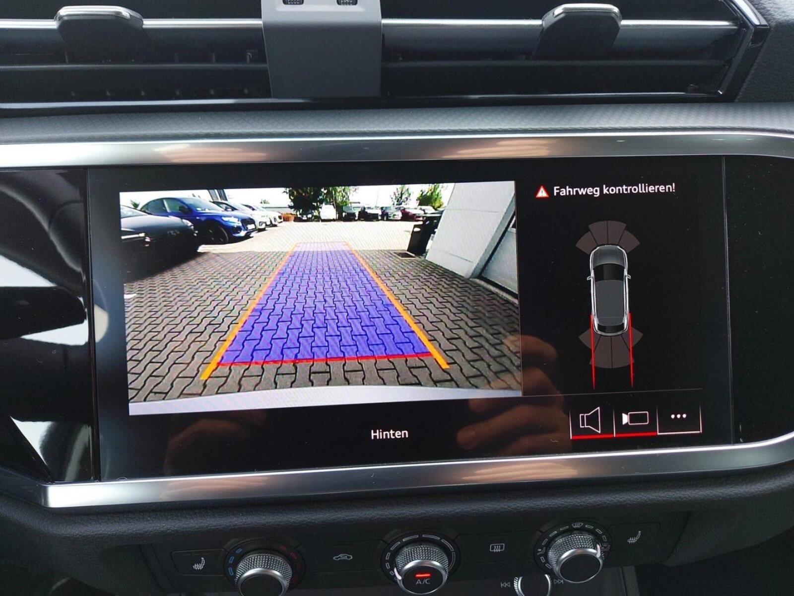 Audi Q3 Sportback – Bild 17