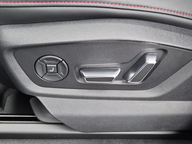 2026 Audi SQ8 Prestige - Photo 16