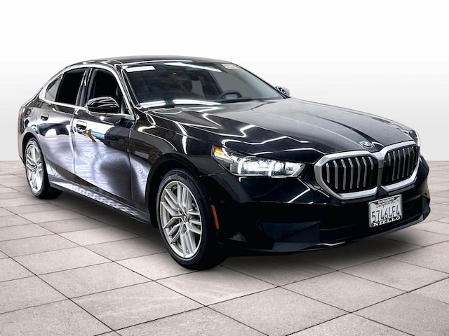 2025 BMW 530i