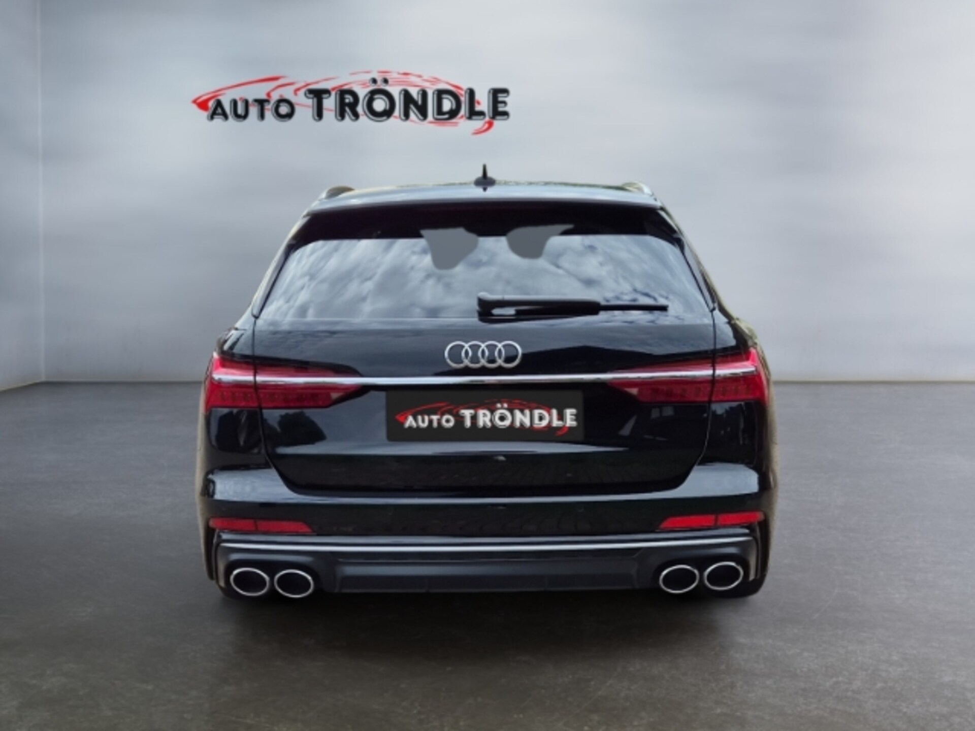 Audi S6 Avant