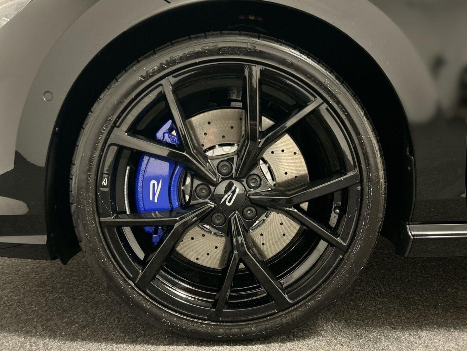 Volkswagen Golf Variant R