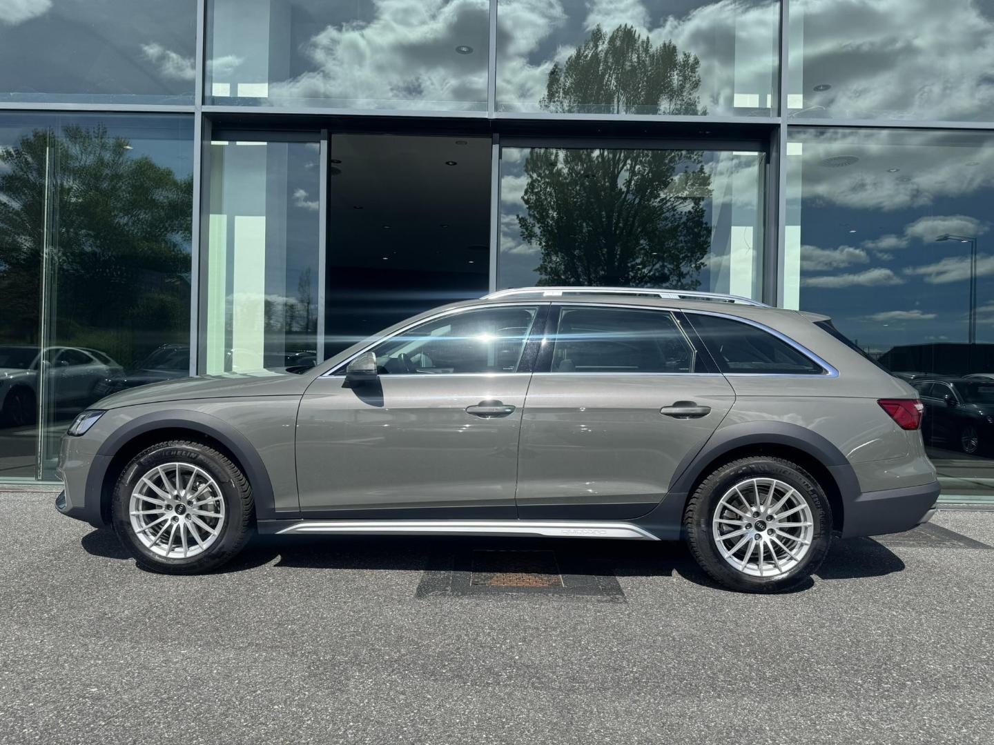 Image about Audi A4 allroad quattro Design 40 TDI 150 kW (204 ch) S tronic