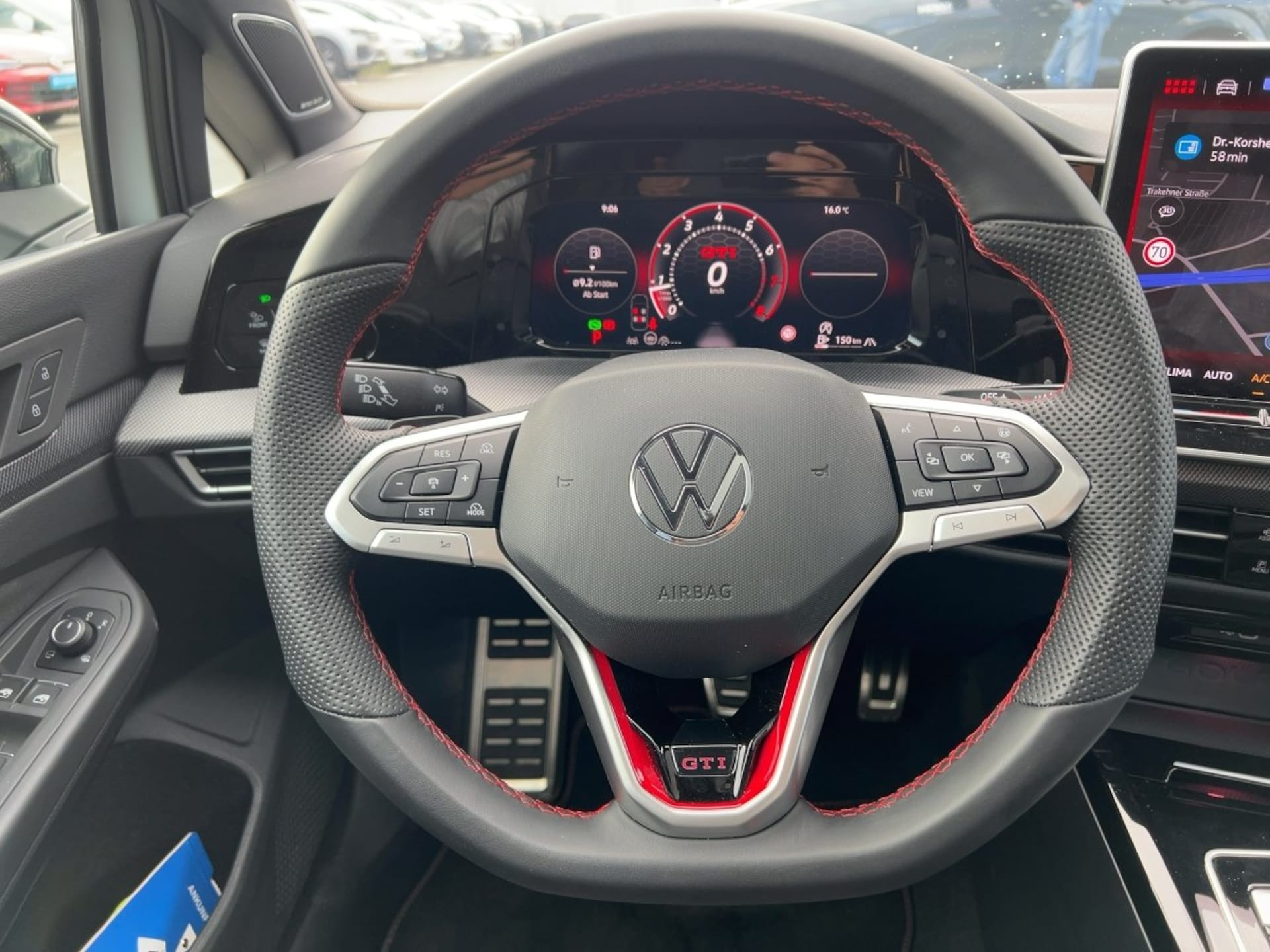 Volkswagen Golf GTI