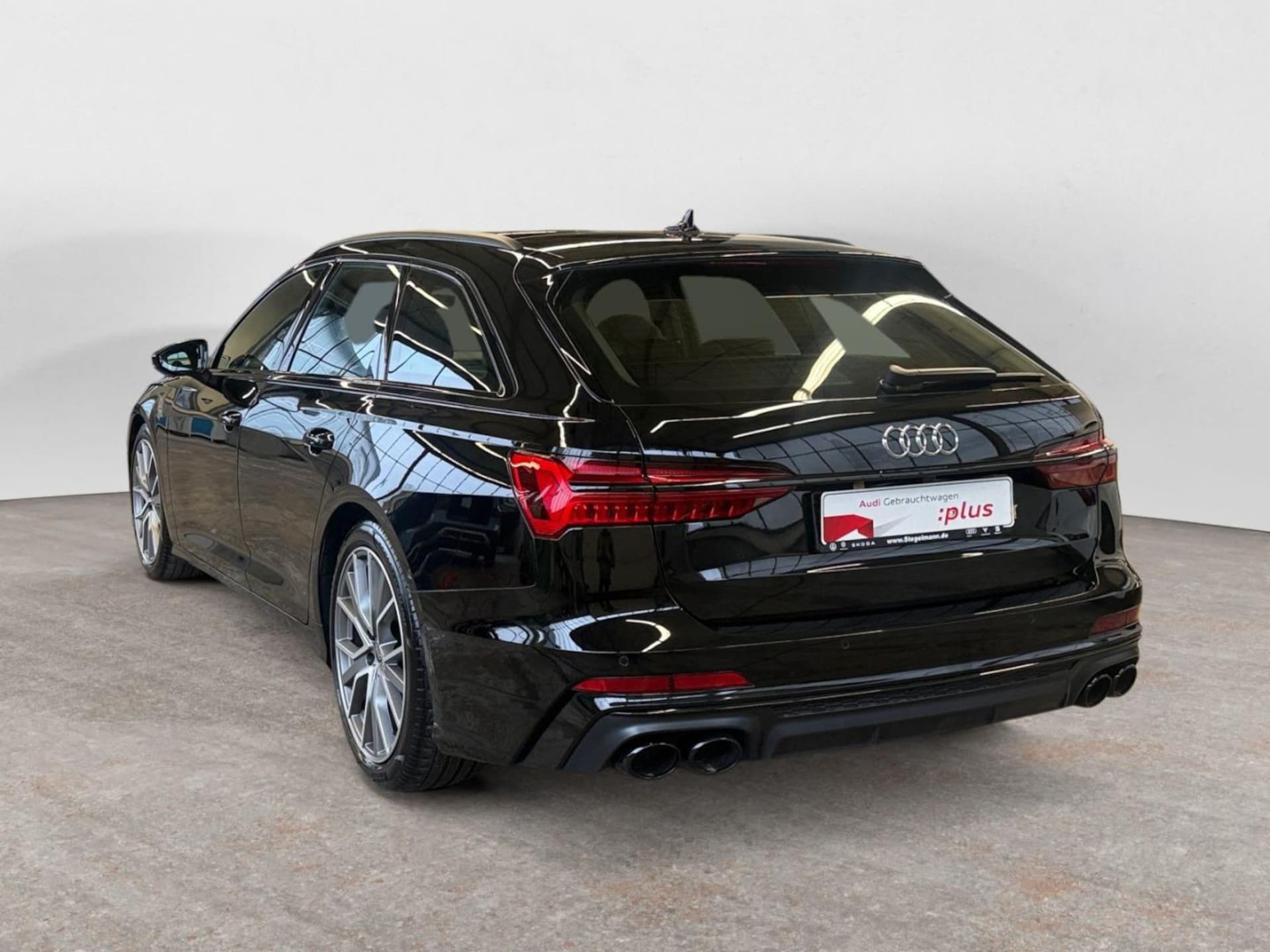 Audi S6 Avant