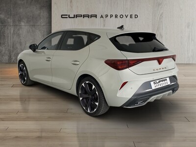 CUPRA Leon León 1.5 eTSI DSG 110 kW (150 CV) — photo 2