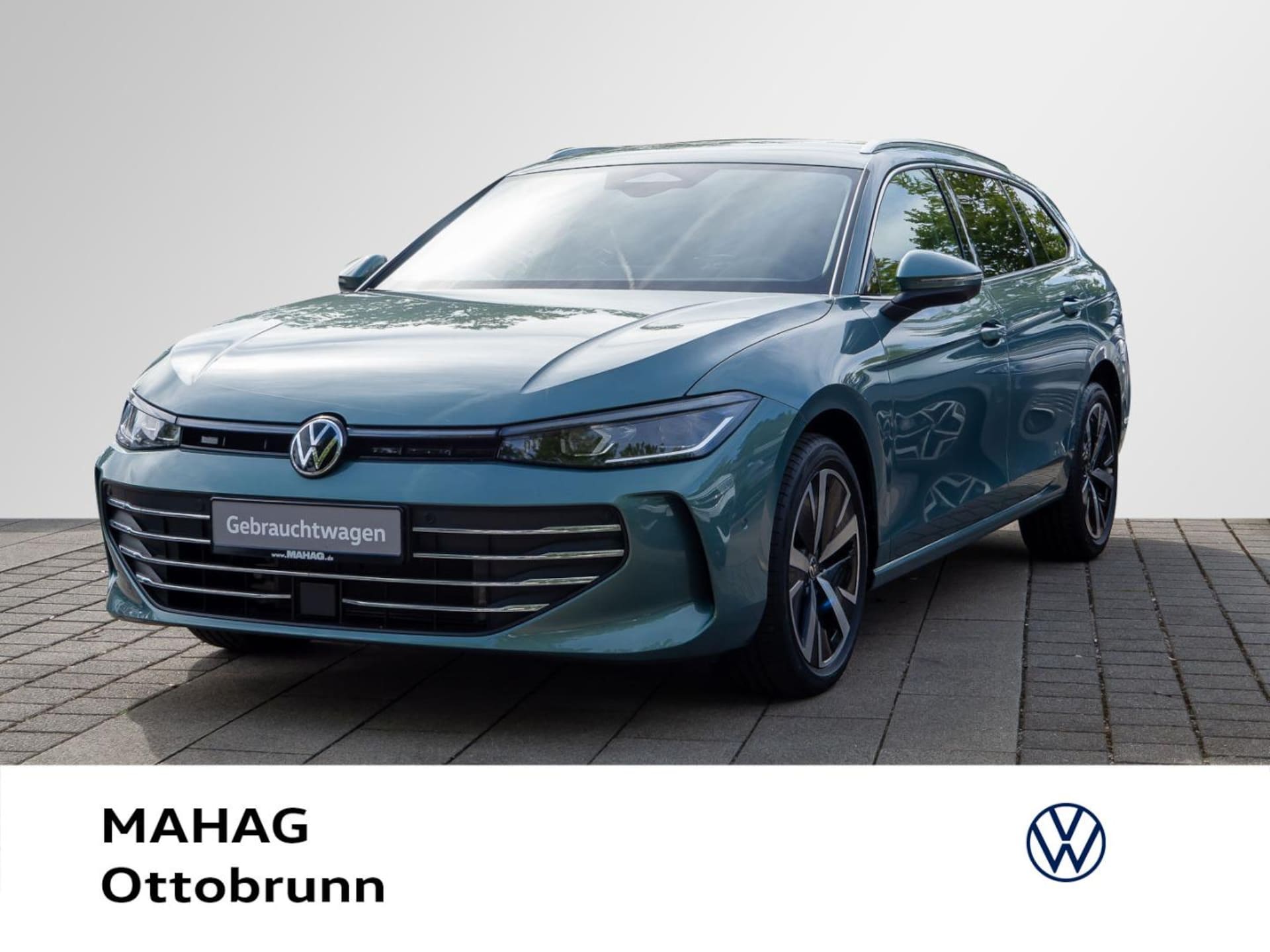 Volkswagen Passat — Volkswagen Passat Passat Business 1.5 eTSI AHK IQ.Light IQ.Drive Navi HuD ParkAssist+ 360° eKlappe App DSG