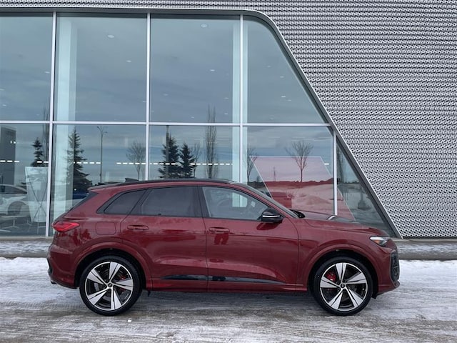 Photo of 2025 Audi SQ5 