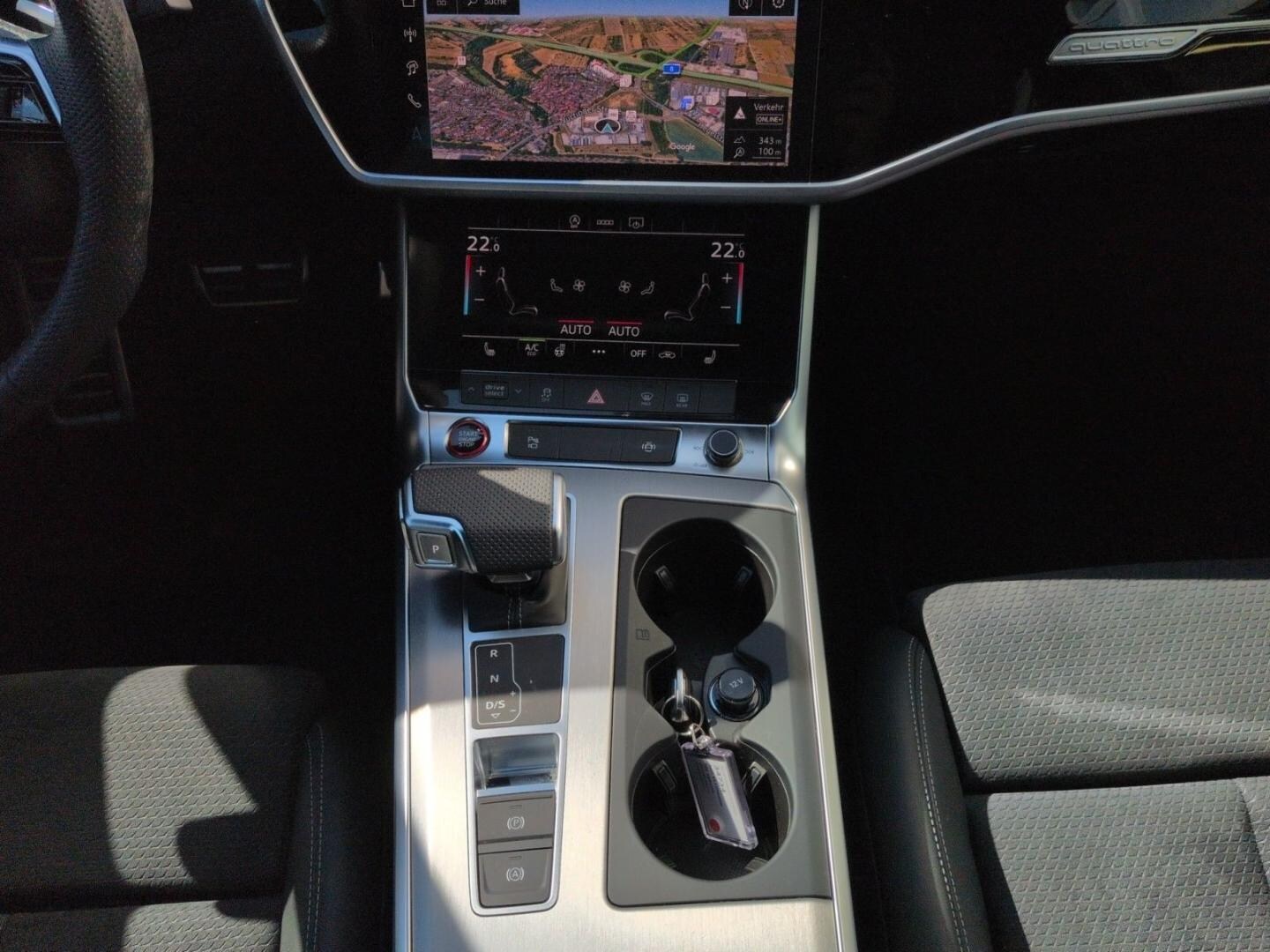 Bild über Audi S6 Limousine TDI quattro tiptronic - für weitere Informationen kontaktieren Sie den Audi Partner