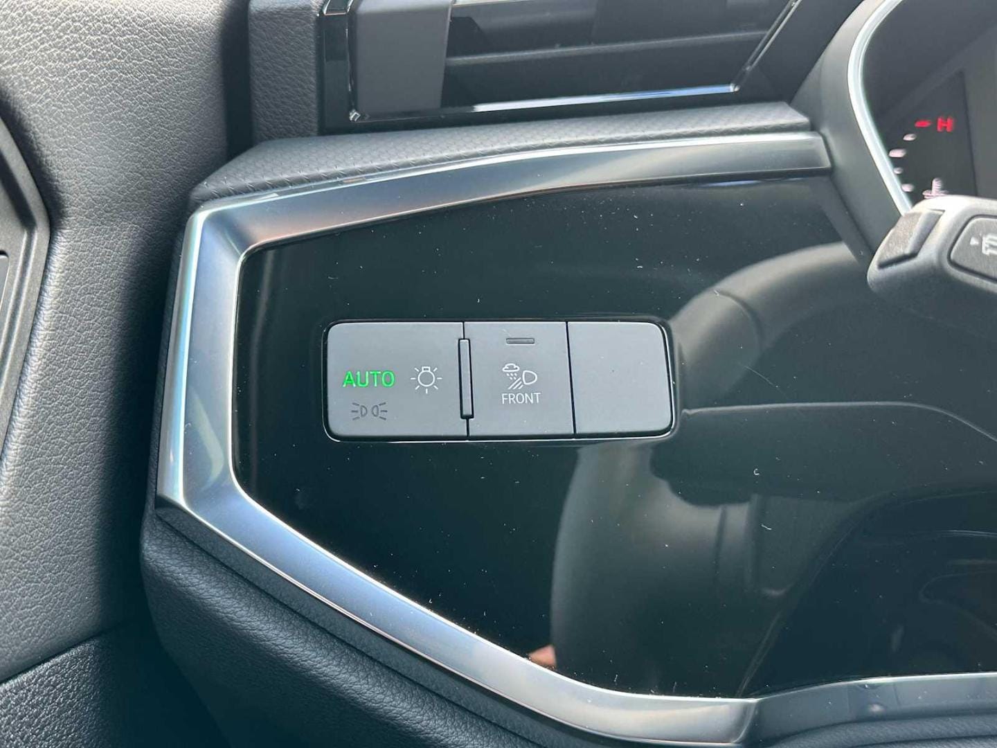 2025 Audi Q3 S Line Premium - Photo 32