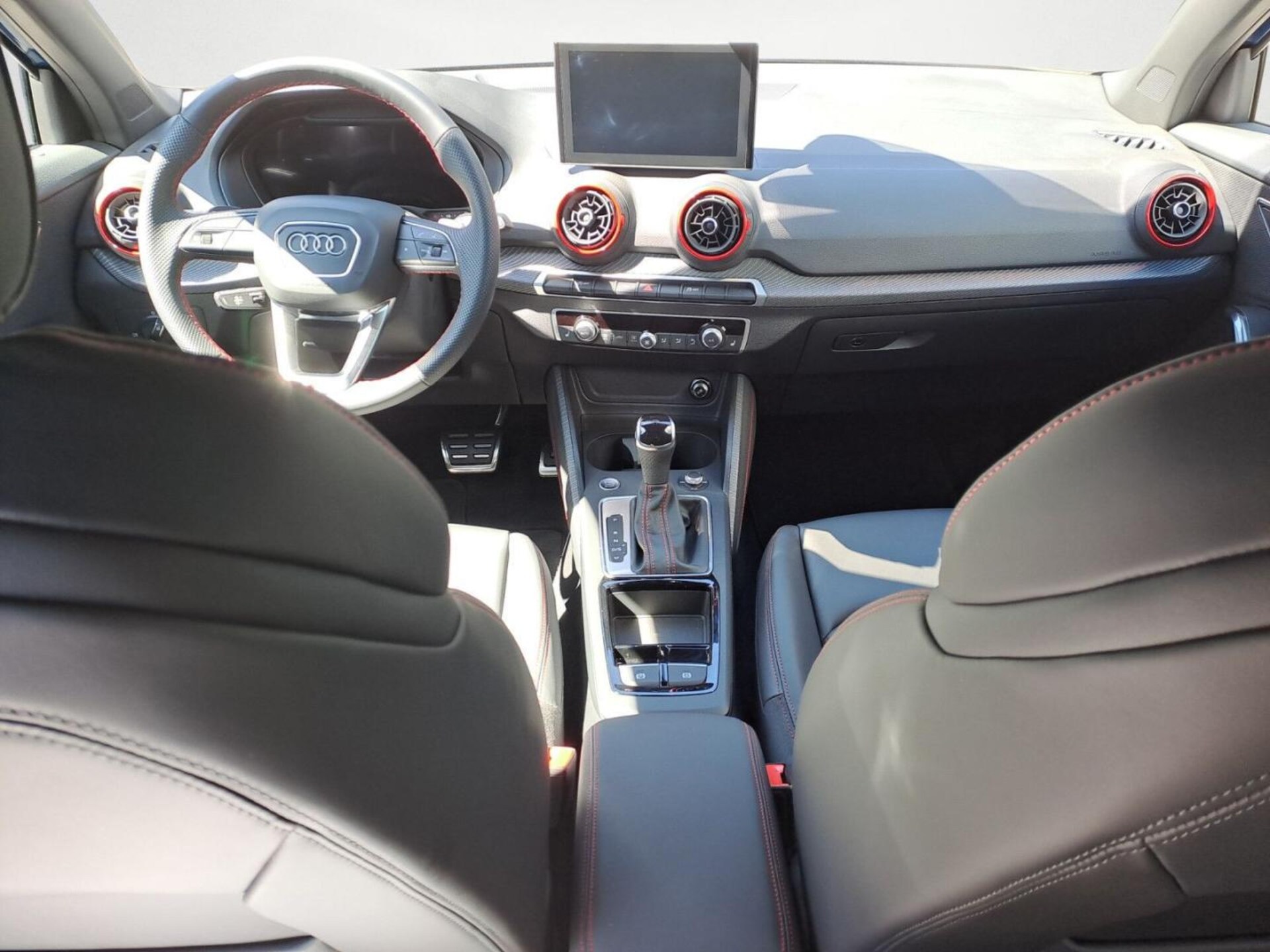 Audi Q2 S line