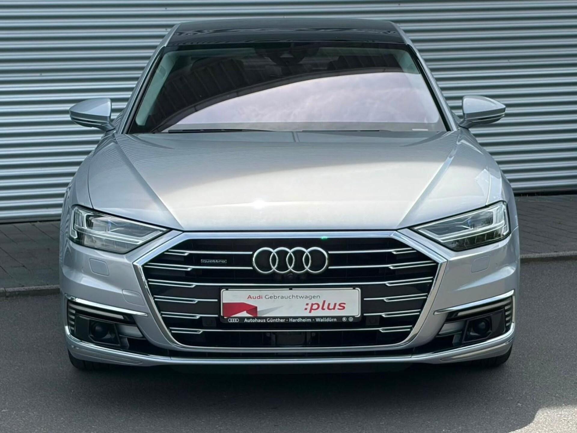 Audi A8 TFSI e