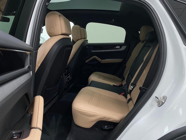 2026 Porsche Cayenne Coupe Base - Photo 32