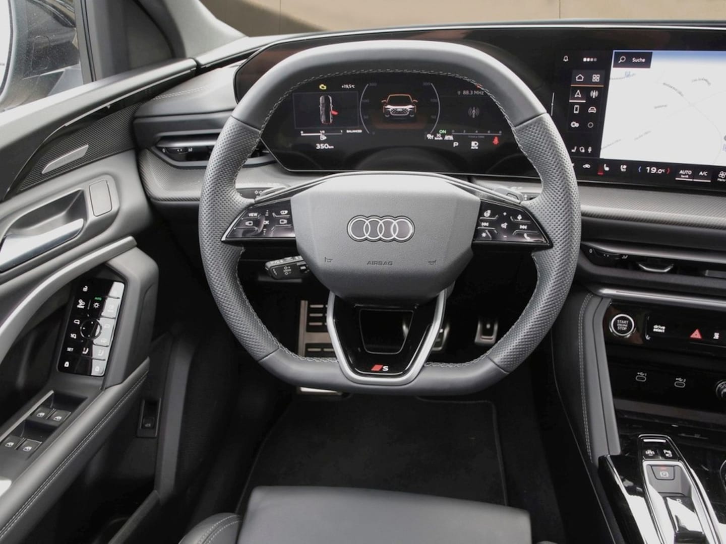 Bild über Audi Q5 Sportback TFSI quattro 150 kW S tronic - für weitere Informationen kontaktieren Sie den Audi Partner