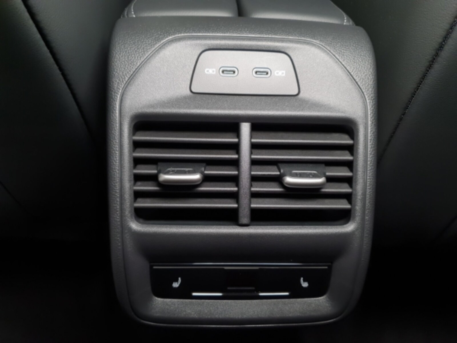 Volkswagen Passat – Bild 12