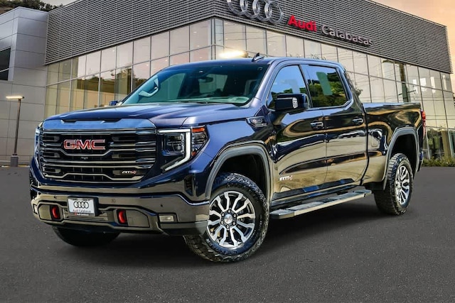 2023 GMC Sierra