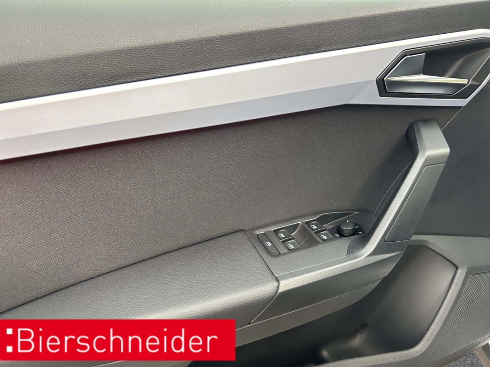 SEAT Arona – Bild 11