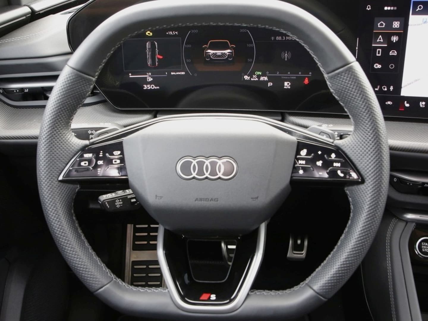Bild über Audi Q5 Sportback TFSI quattro 150 kW S tronic - für weitere Informationen kontaktieren Sie den Audi Partner