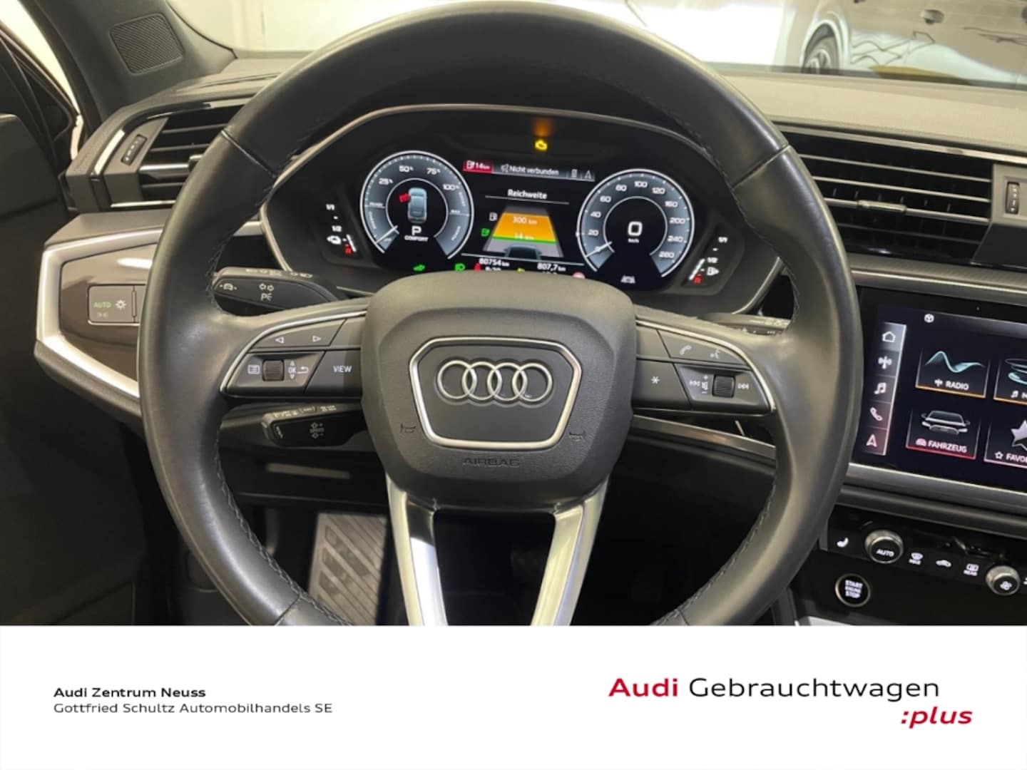 Bild über Audi Q3 Sportback TFSI e 45 TFSI e S tronic - für weitere Informationen kontaktieren Sie den Audi Partner