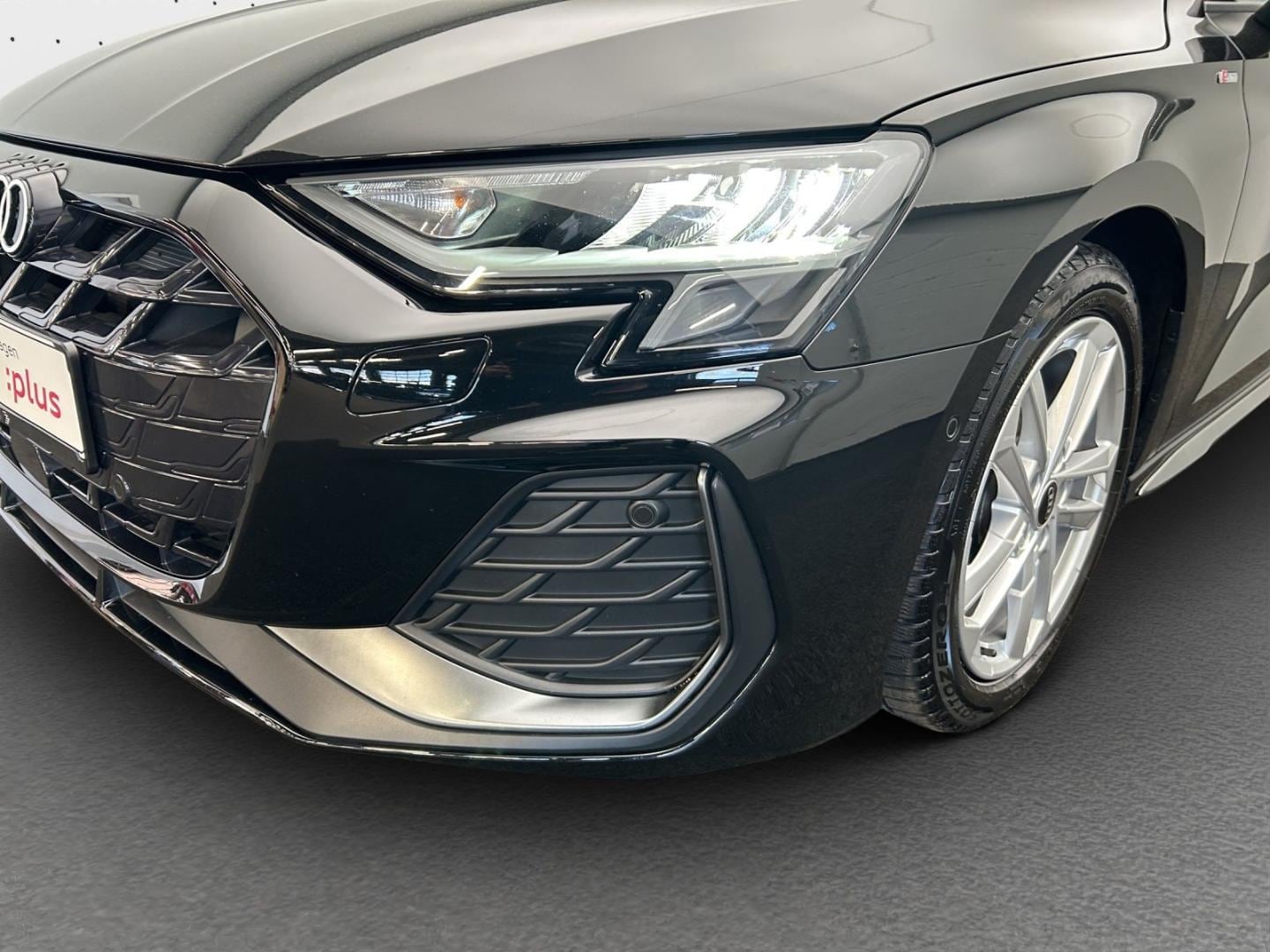 Bild über Audi A3 Sportback S line 35 TDI S tronic - für weitere Informationen kontaktieren Sie den Audi Partner