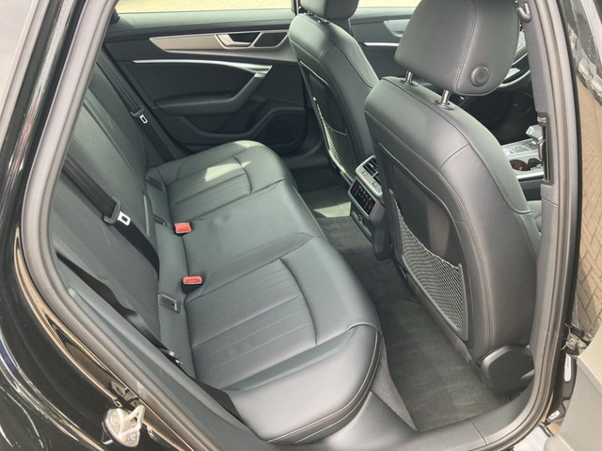 Audi A6 Avant Design