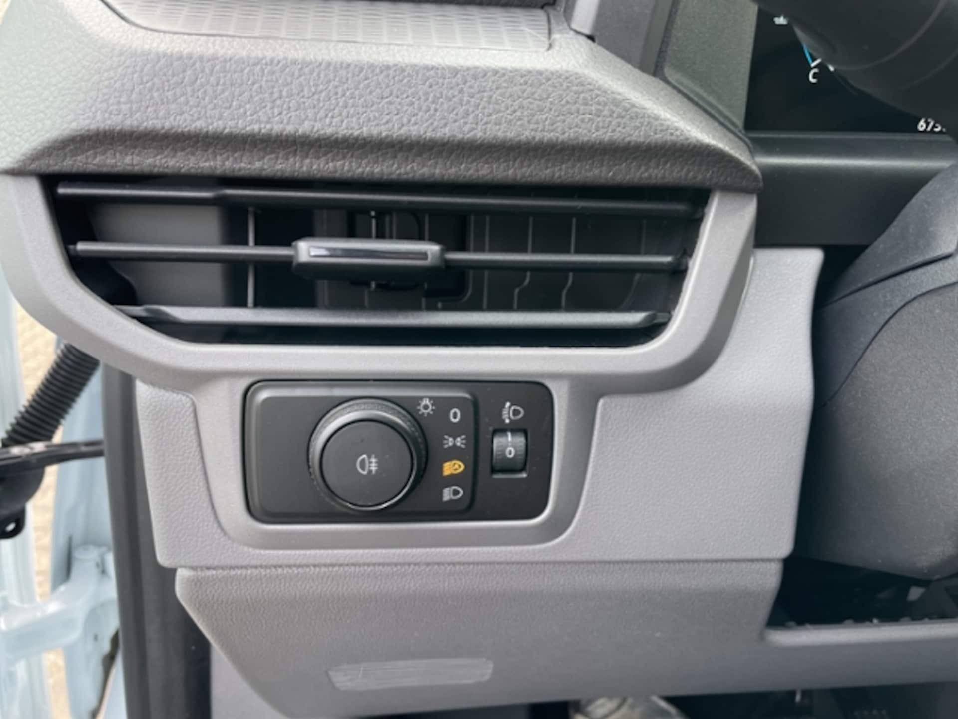 Volkswagen Transporter Kasten kurzer Radstand