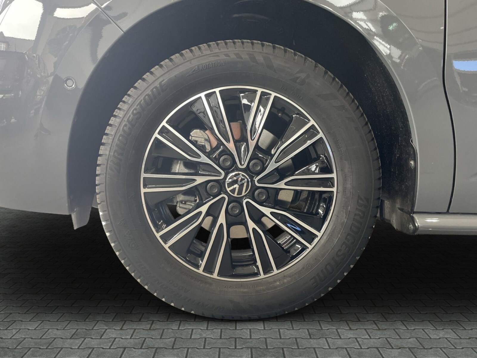 Volkswagen Multivan – Bild 7