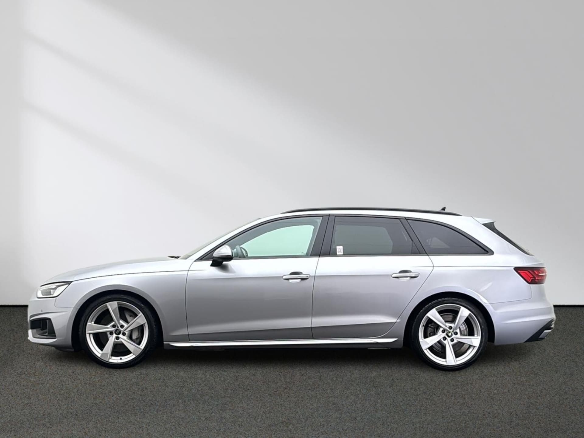 Audi A4 Avant Advanced