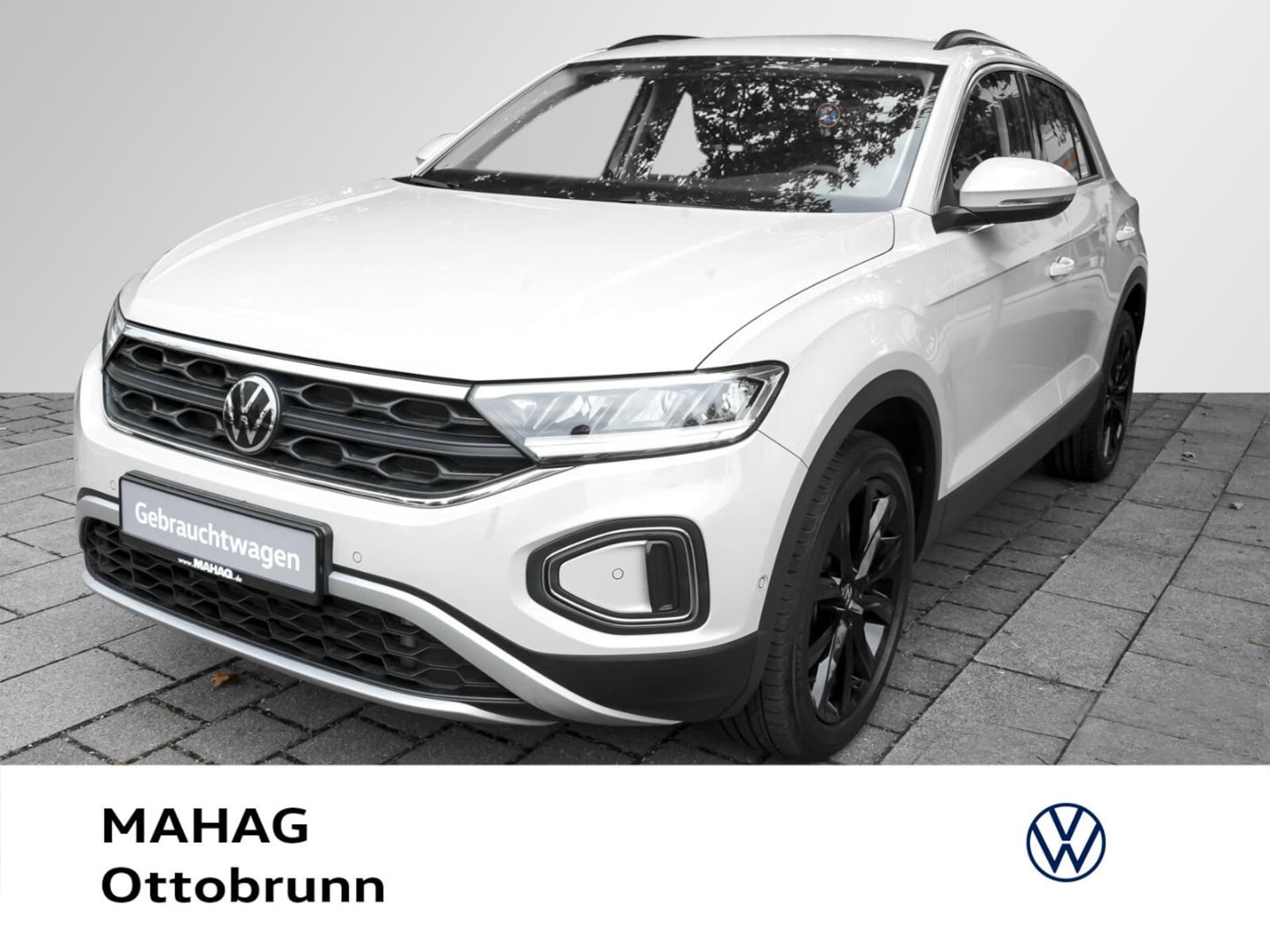 Volkswagen T-Roc 2023 — T-Roc Life 1.5 TSI LED Navi ParkAssist App DSG