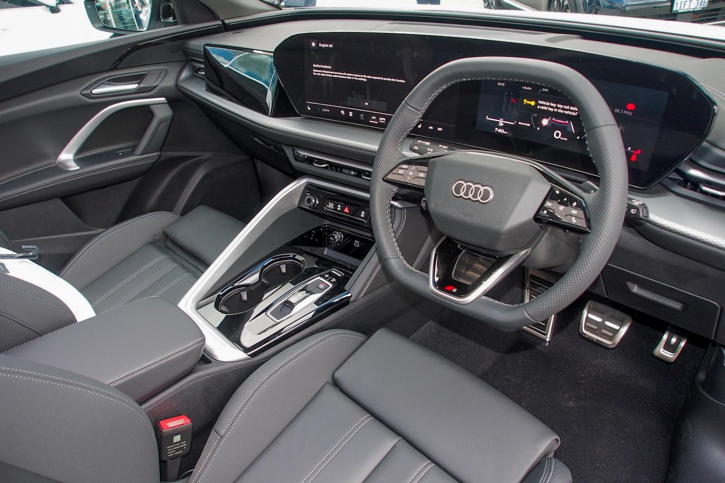Image about Audi Q5 SUV TFSI quattro 200 kW sport