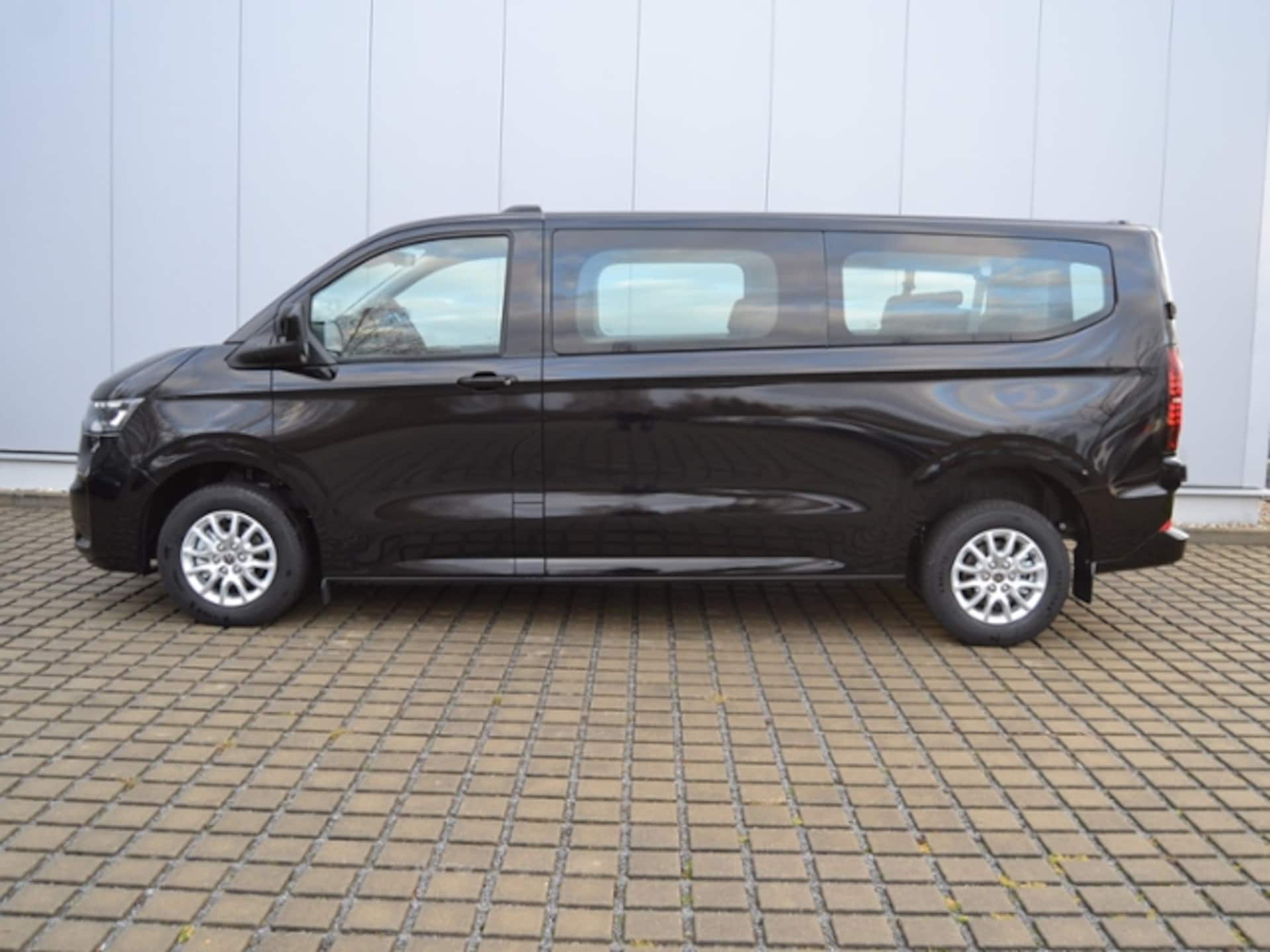 Volkswagen Caravelle langer Radstand Life