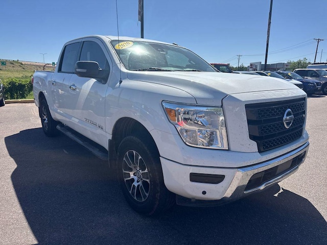 2020 Nissan Titan