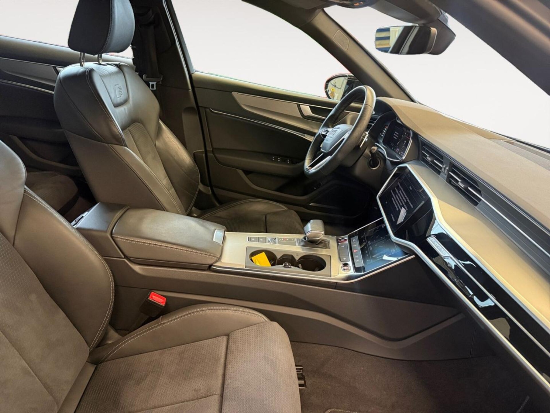 Audi S6 Avant