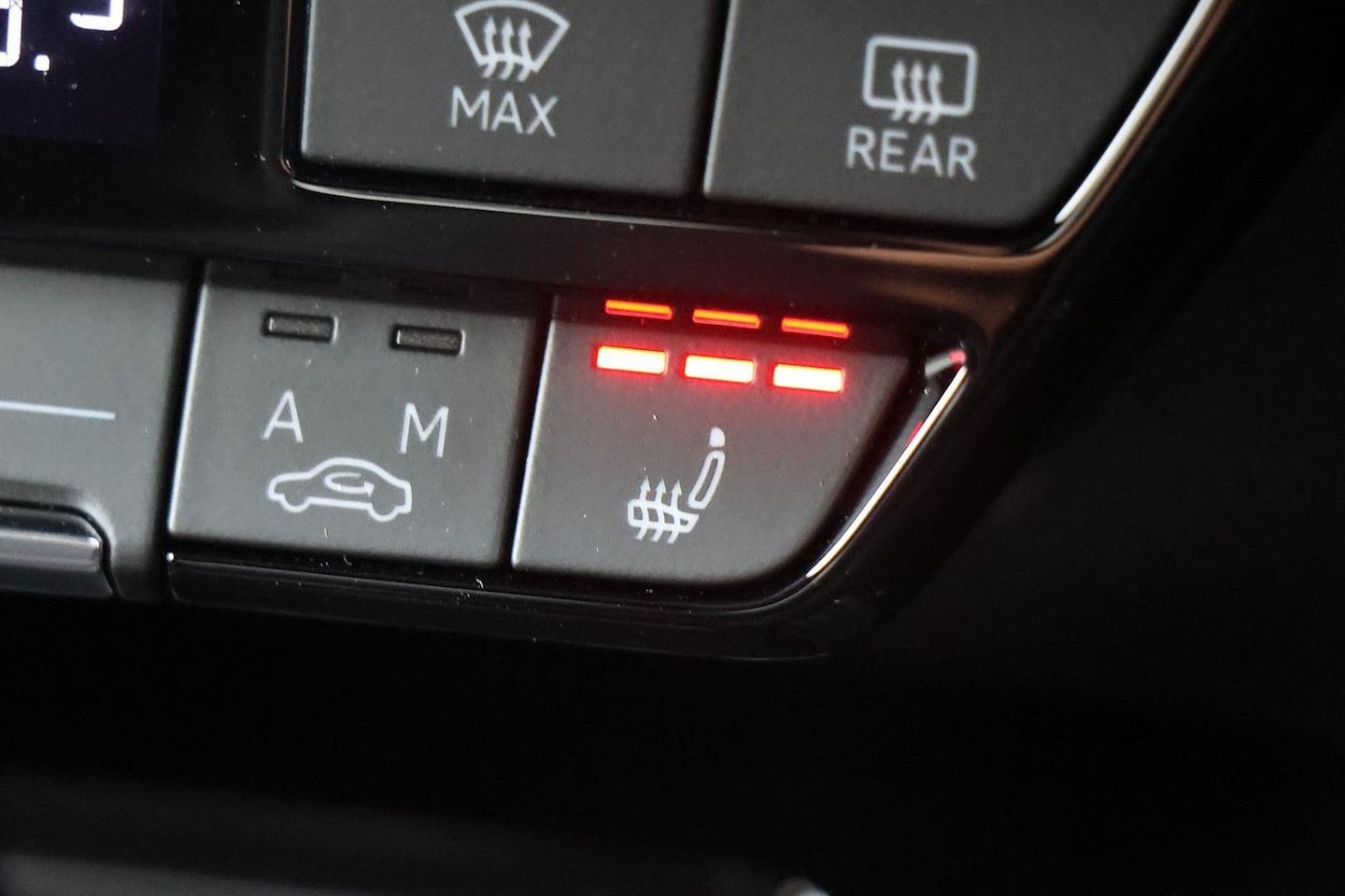 Image about Audi RS 3 Sportback TFSI quattro S tronic