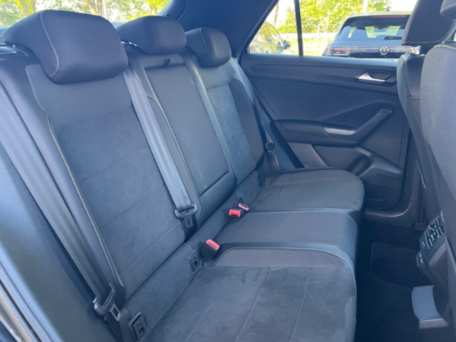Volkswagen T-Roc – Bild 9
