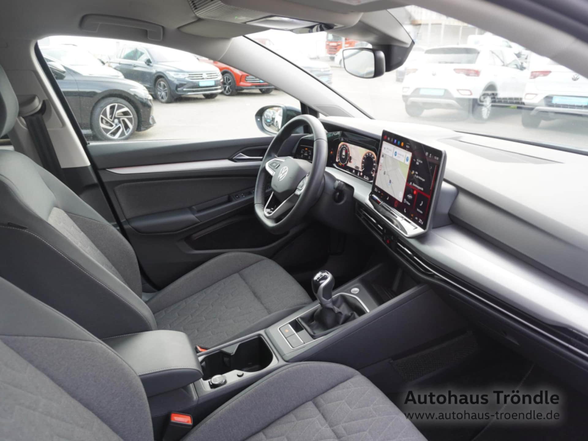 Volkswagen Golf Life